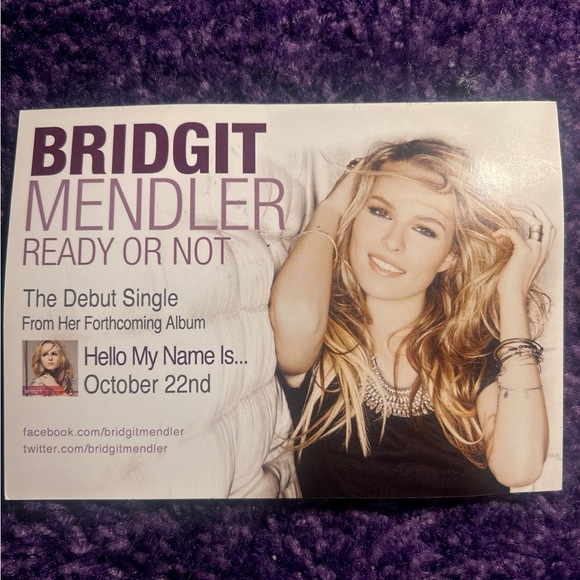 Bridgit Mendler signed cd booklet and signed promo card 5x7 - Picture 3 of 3